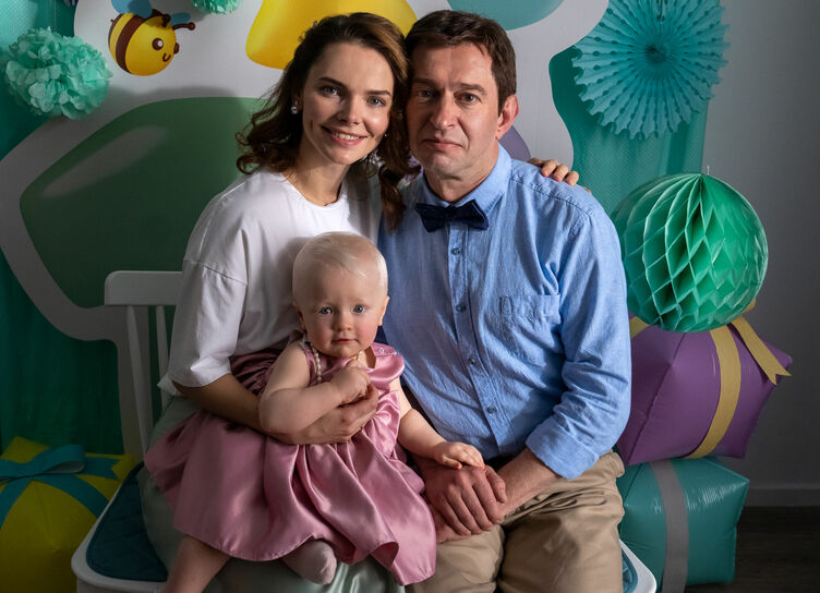 The first footage from the filming of the full-length “Kids” with Khabensky and Boyarskaya in the lead roles appeared on the network