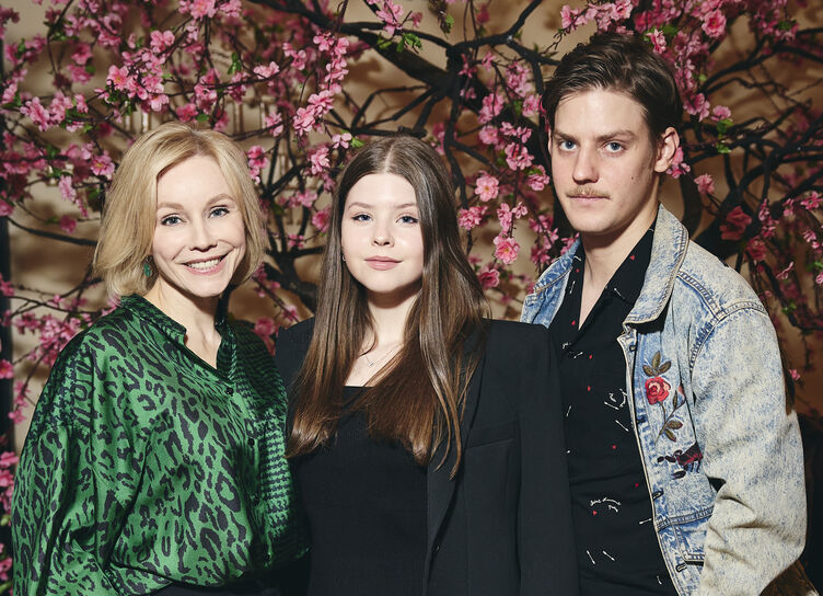 “Cherry Forest”: Marina Zudina with children, Alika Smekhova and other guests of the concert of Nikolai Lugansky