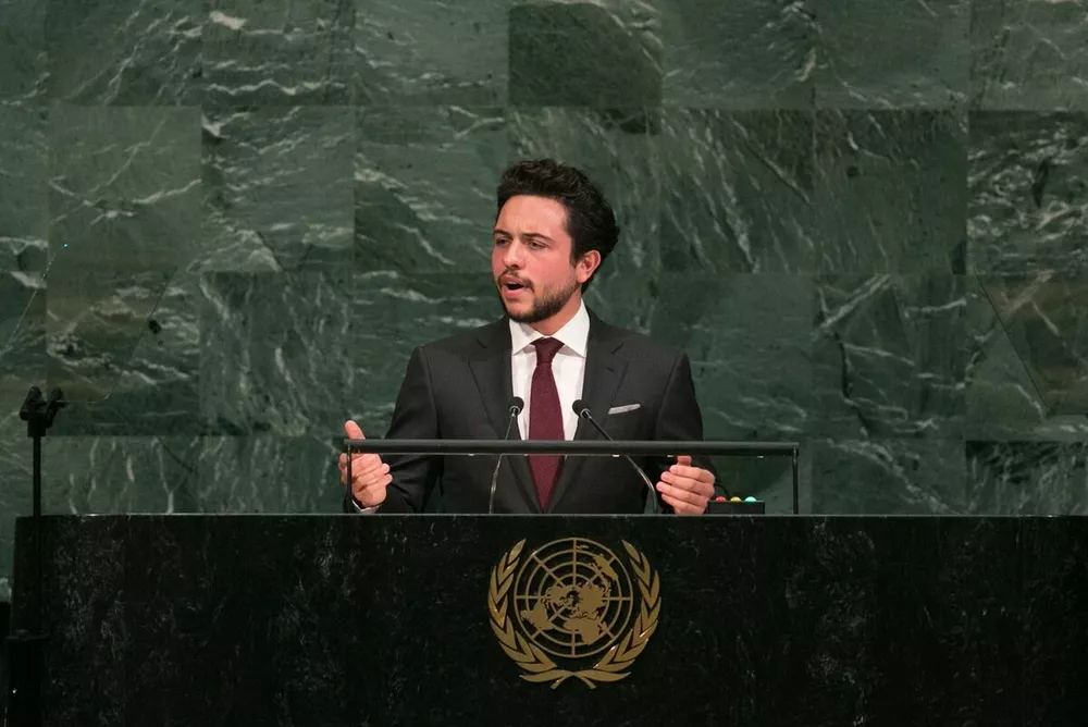 Наследный принц Хусейн выступает с трибуны Генеральной Ассамблеи ООН в 2017 году