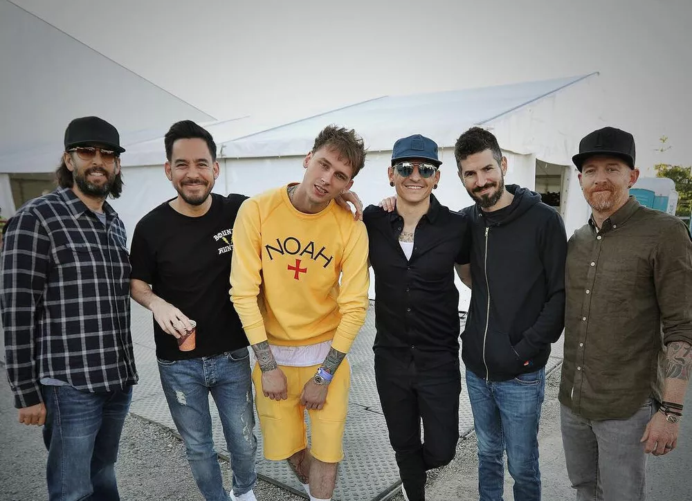 Группа Linkin Park воссоединяется и ищет вокалистку