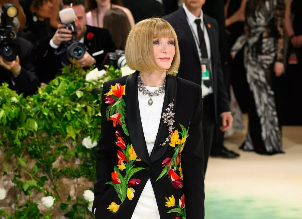 Что означает тема Met Gala 2025 и почему все будет в черных тонах