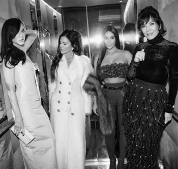 Санчес с подругами