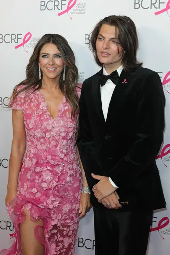 Элизабет и Дэмиан