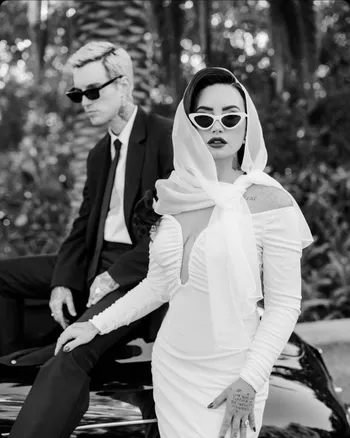 Деми Ловато и Джутс