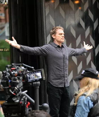 Майкл Си Холл