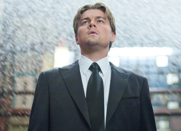 Leonardo DiCaprio met two ex-lovers at once in a restaurant