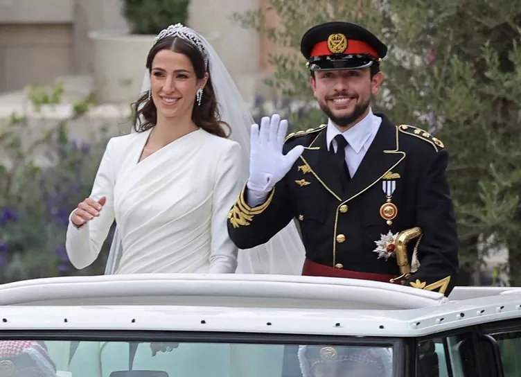 Кейт Миддлтон и принц Уильям приехали в Иорданию на королевскую свадьбу принца Хусейна