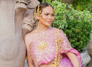 Крисси Тейген