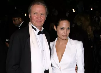 Анджелина Джоли