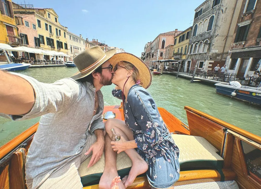 Кейт Хадсон отпраздновала день рождения жениха семейной поездкой в Венецию