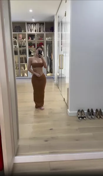 Ким Кардашьян