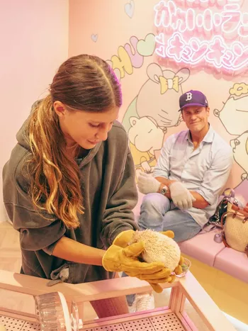 Том с дочкой