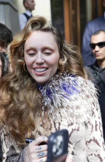 Майли Сайрус