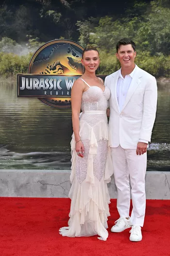 Скарлетт и Колин