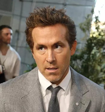 Райан Рейнольдс