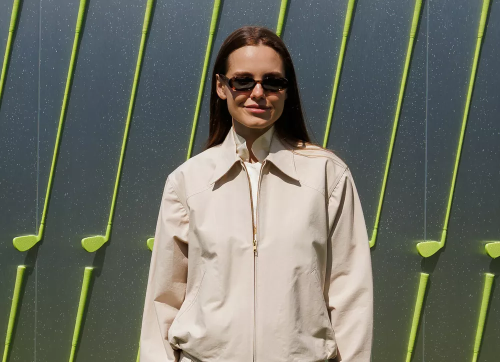 Вологодская вышивка, обувь для гольфа и сумки с брокколи: дайджест fashion-новостей