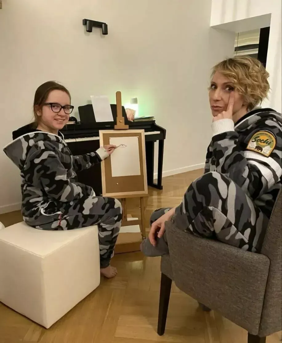Яна с дочерью