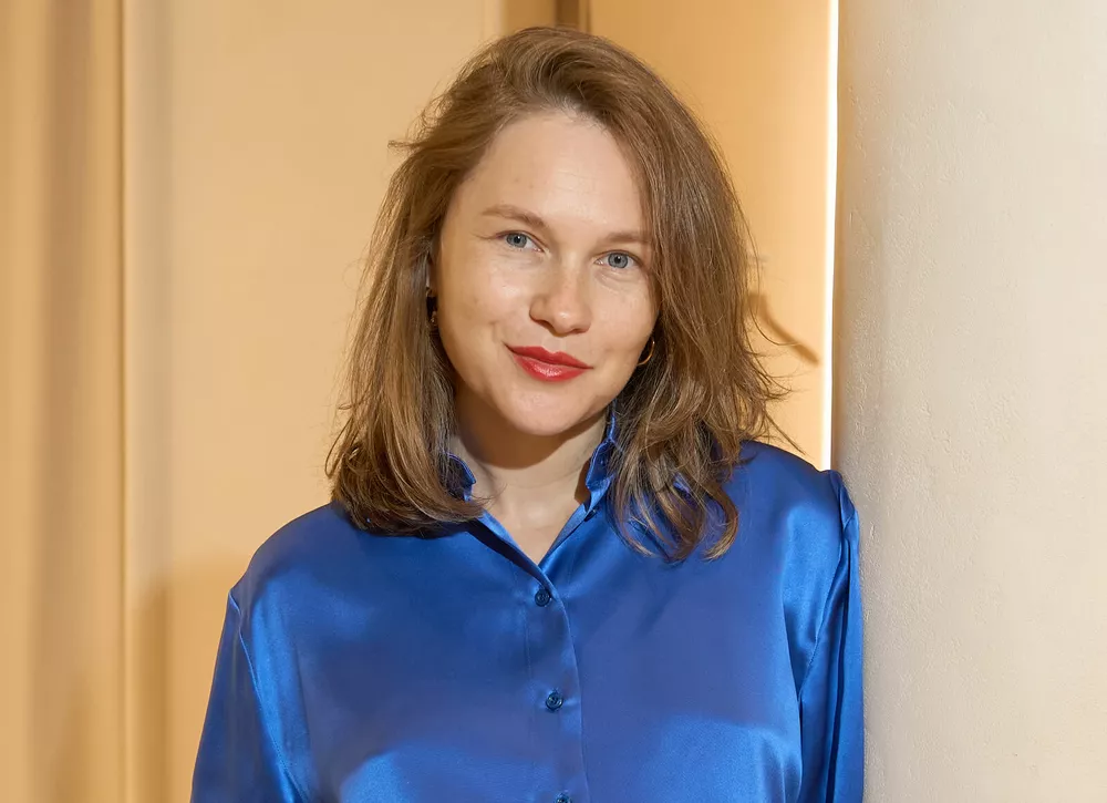 Мария Янковская, Снежина Кулова, Александра Буримова и другие на открытии нового Present & Simple 