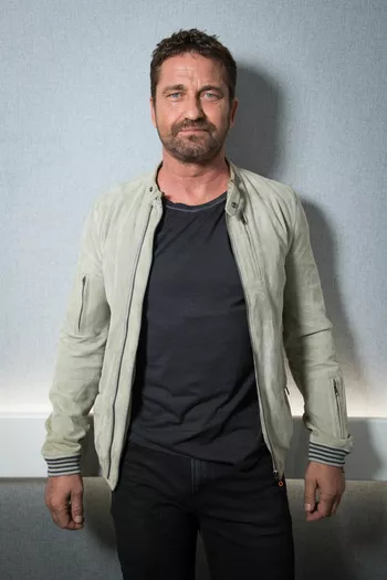 Джерард Батлер