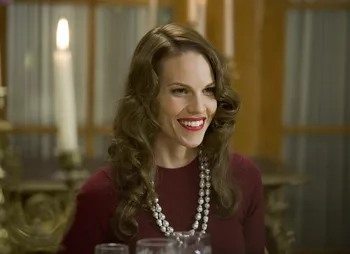 Хилари Суонк