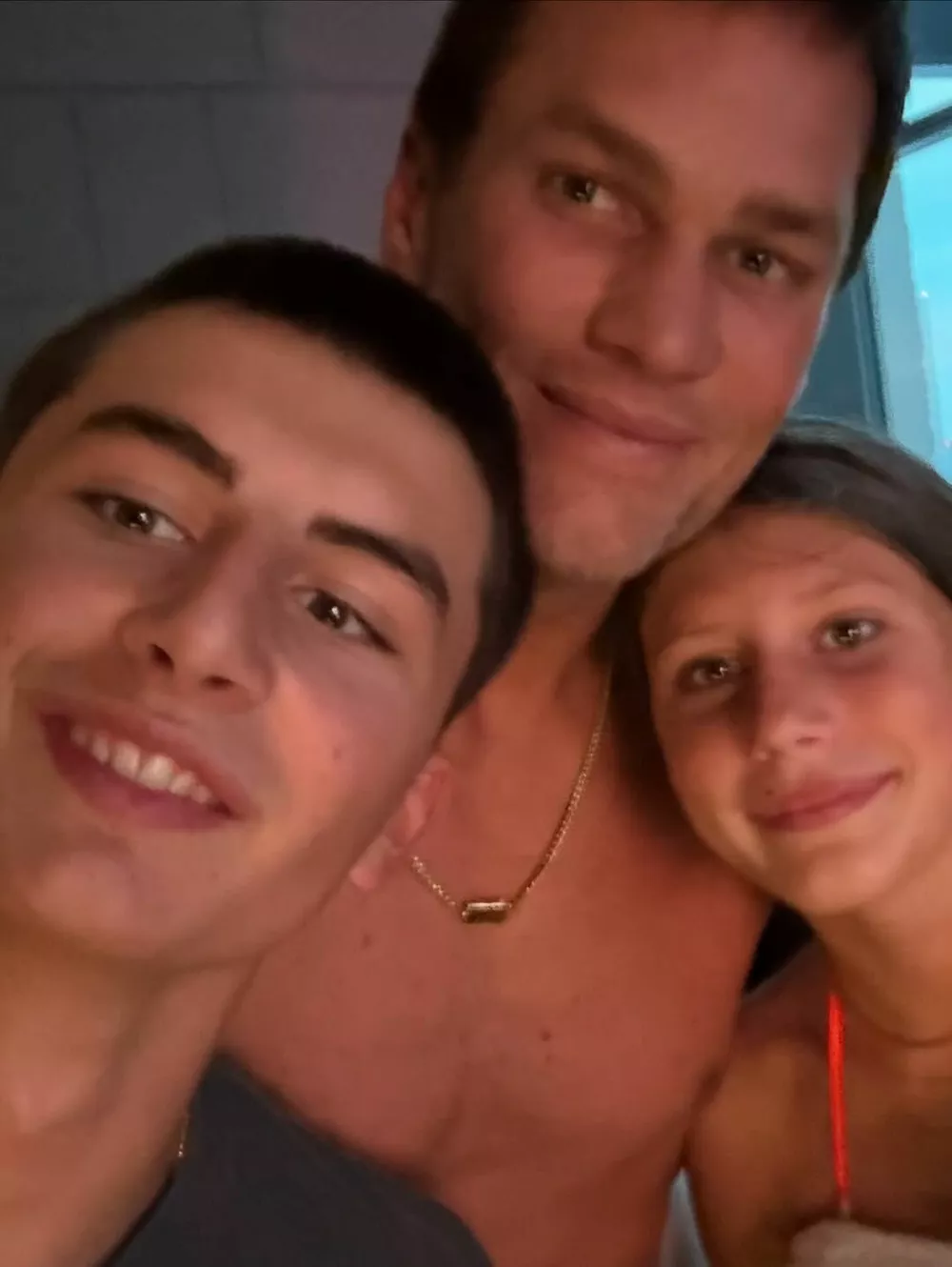 Брэди с детьми
