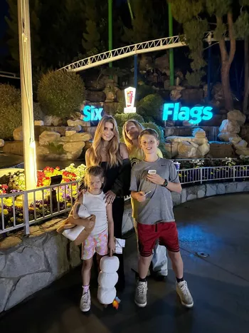 Джессика с детьми