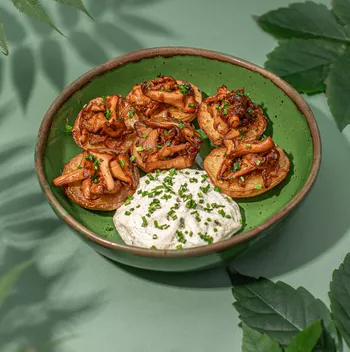 Картофель с лисичками