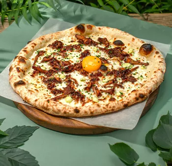 Пицца с лисичками