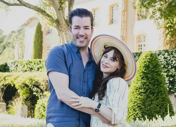 Зои Дешанель