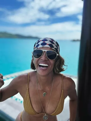 Холли Берри