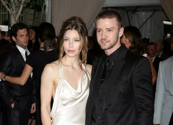 Джессика Бил