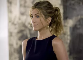 Дженнифер Энистон