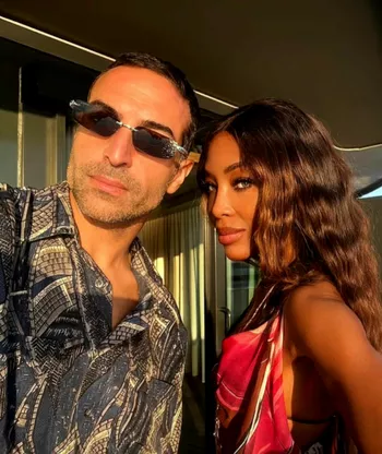 Наоми с Мохаммедом Аль Турки