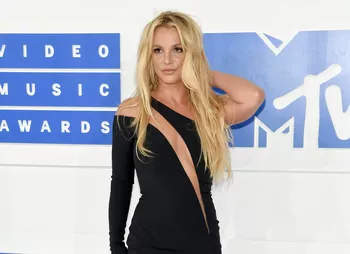 Бритни Спирс