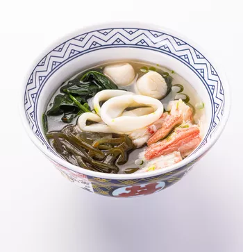 Tokyo: дальневосточный борщ с морской капустой и камчатским крабом