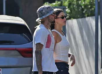 Хейли Бибер