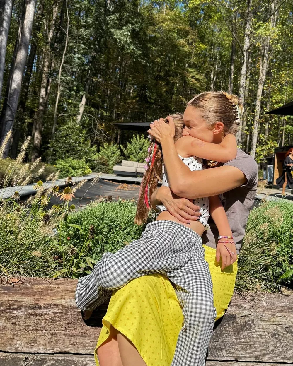 Джиджи Хадид с дочерью