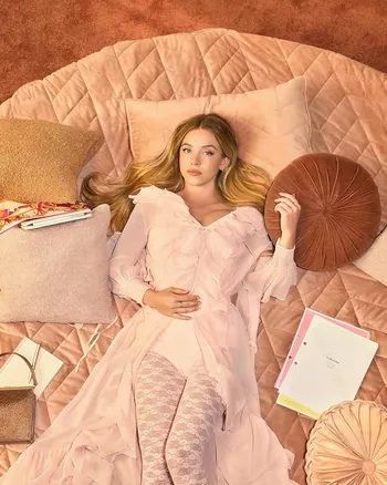 Сидни Суини