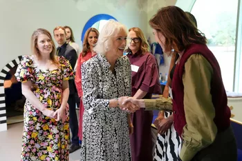 Королева Камилла