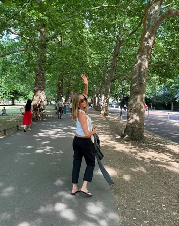 Дженнифер Энистон