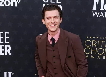 Том Холланд