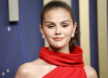 Селена Гомес