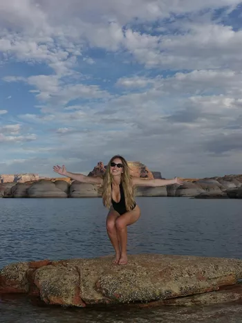 Сидни Суини