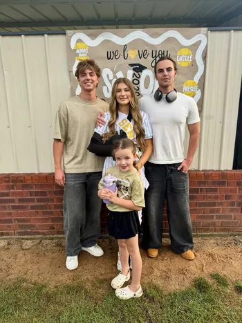 Сыновья Бритни Спирс с двоюродными сестрами