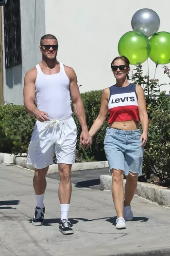 Дэн Рейнольдс и Минка Келли