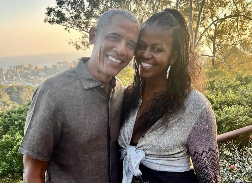 Барак и Мишель Обама поделились редкими семейными кадрами по случаю 31-й  годовщины свадьбы | HELLO! Russia