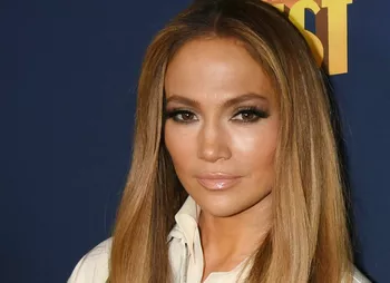 Дженнифер Лопес