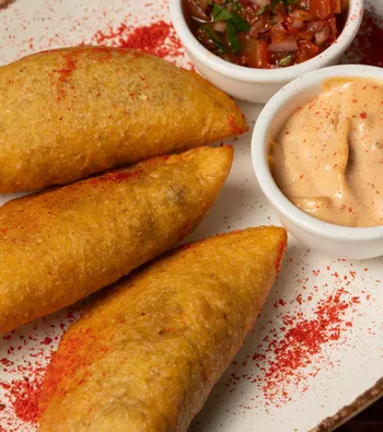 Эмпанадас с говядиной (Michelada)