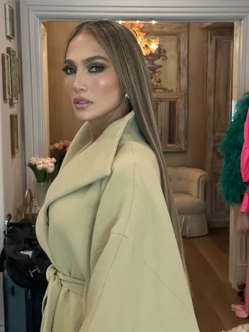 Дженнифер Лопес