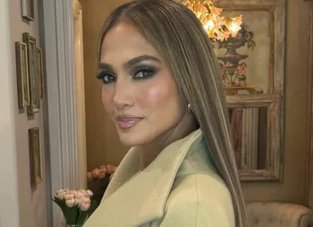 Дженнифер Лопес